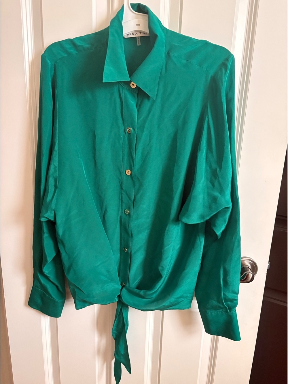 Trina Turk Green Silk Blouse Tie Front Classic Elegant Medium